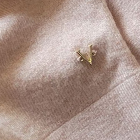 VICTORIA'S SECRET Pink Open Back Sweater - Picture 5 of 8